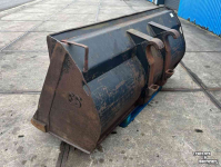 Loading buckets Hekamp Schepbak 240 systeem 2000
