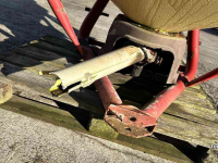 Fertilizer spreader Vicon Pendelstrooier