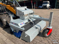 Sweeper M-Sweep HSTV 600 150 veegmachine Giant nieuw
