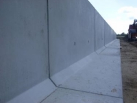 Trench silo walls  Betonnen keerwanden voersilo