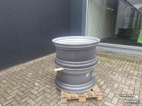 Wheels, Tyres, Rims & Dual spacers Massey Ferguson Velgen 38X18 Inch