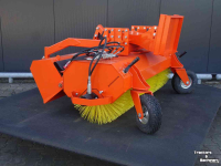 Sweeper Hofstede veegmachine Model  SMART verwisselbaar aankoppel bord ook met Knikmops etc aankoppeling
