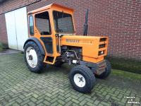 Small-track Tractor Renault R556S