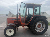 Tractor Renault 781