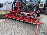 Seed drill Kverneland CB 300 met 3 punt aankoppeling