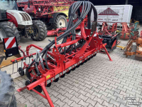 Seed drill Kverneland CB 300 met 3 punt aankoppeling