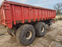 Hooked-arm carrier  container kar