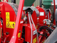 Granulate spreader Delimbe Granulaat strooier set van 2 units