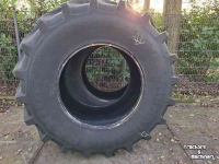 Wheels, Tyres, Rims & Dual spacers Vredestein 710/70R38 Traxion XXL