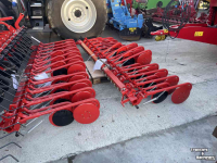 Seed drill Kverneland CX 1 schijfcouter balk met na eg