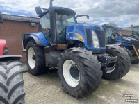 Tractor New Holland T8040