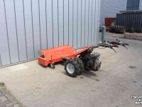 Tool carrier Reform M3D met bezem