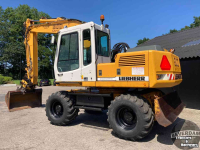 Excavator mobile Liebherr A900 Litronic