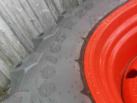 Wheels, Tyres, Rims & Dual spacers Trelleborg 650/65r42 600/70r28 Nw op velg complete set