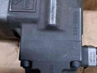 Diverse new spare-parts  Veljan VT6GCCE25........