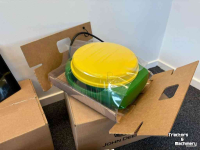 GPS steering systems and attachments John Deere GPS Essential Pakket