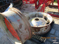 Wheels, Tyres, Rims & Dual spacers Deutz 12-38