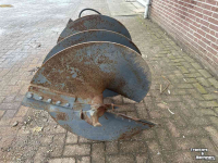 Earth drills  Grondboor CW 05