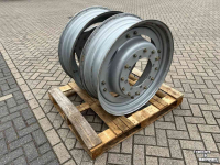 Wheels, Tyres, Rims & Dual spacers New Holland DW 10x34 verstelbare velgen CNH demo