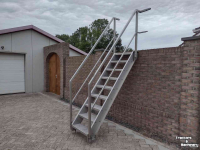 Other machines and accessories for the workshop and yard  Diverse trappen