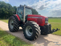 Tractor Massey Ferguson 8250 Trekker, Tractor, Fronthef