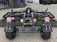 Seedbed combination Agro-Tom Compactor UPH premium