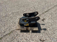 Quick hitches Cangini Benne C530 Schnappmatic