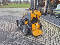 Skidsteer Giant sk252d