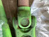 Diverse used spare-parts Merlo 4x Merlo RRE 4.8 eindvertraging plus aandrijfas