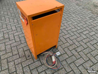 Other machines and accessories for the workshop and yard  EKO TRIFASE ACCULADER 72V