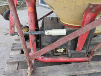 Fertilizer spreader Vicon Pendelstrooier Boomgaard