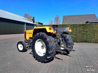 Tractor Renault 65-32ME