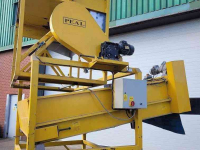 Bulk box tipper Tong Kisten-kantelaar met afvoerband / uitvoerband 2500X2000 mm