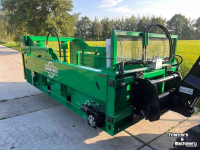 Straw spreader for boxes Spread-a-Bale Midi stroverdeler