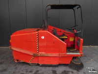 Sweepers and vacuum sweepers  RCM R 1200 D/L