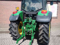 Tractor John Deere 6120 SE