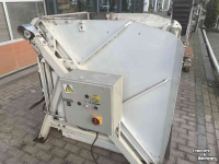 Bulk box tipper Skals Kistenleger