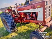 Tractor International Farmall 666
