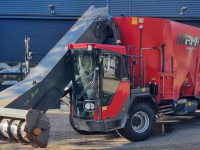 Self-propelled feed mixer RMH TurboMix 30 Gold
