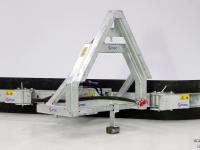 Rubber yard scraper Qmac Rubberschuif met hydraulische schuinverstelling