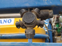 Fieldsprayer pull-type Delvano EAK6H spuit 36 mtr