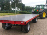 Agricultural wagon  Balenwagen / Landbouwwagen / Vierwielige wagen / 4-wielige wagen  10 ton