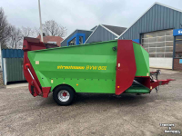 Silage-block distribution wagon Strautmann BVW 801