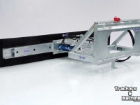 Other livestock equipment and accessories Qmac Modulo Rubber feed scrapers 240cm hook up Mustang