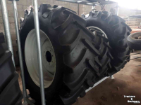 Wheels, Tyres, Rims & Dual spacers BKT 580/70r38 en 480/70r38