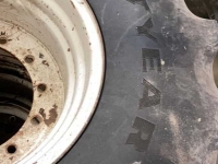 Wheels, Tyres, Rims & Dual spacers Good Year 28LR26