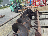 Manure spreader Strautmann Mestverspreider / Stalmeststrooier 2.7 ton