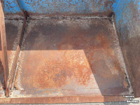 Tractor tipping boxes  Grondbak