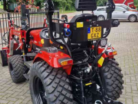 Horticultural Tractors Captain D263H