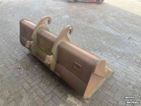 Excavator buckets  Slotenbak CW30